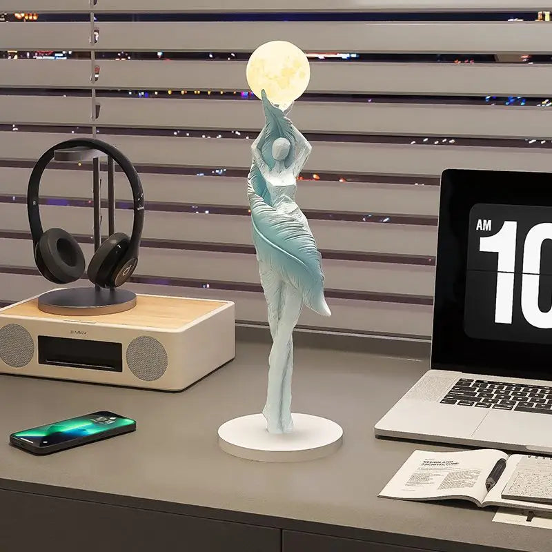 Creative Ornaments Aesthetic Figurines Modern Interior Sculptures Room Decoration Accessories Bedroom Decor Home Decorations